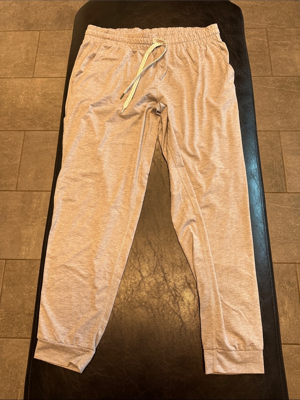 Women's Relaxed Fit Track Joggers in Heathered Tan